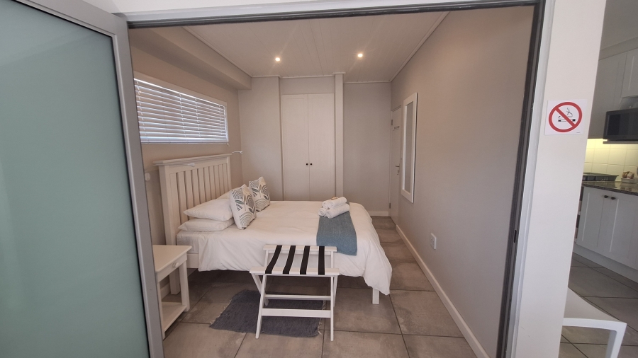 2 Bedroom Property for Sale in Elands Bay Western Cape